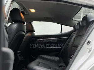 Hyundai Elantra Value Edition w/SULEV 2020 Blanc cassé