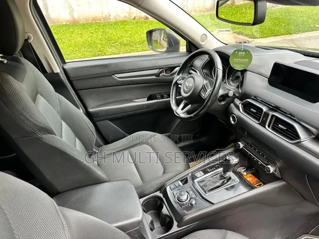 Mazda CX-5 Sport FWD 2020 Gris