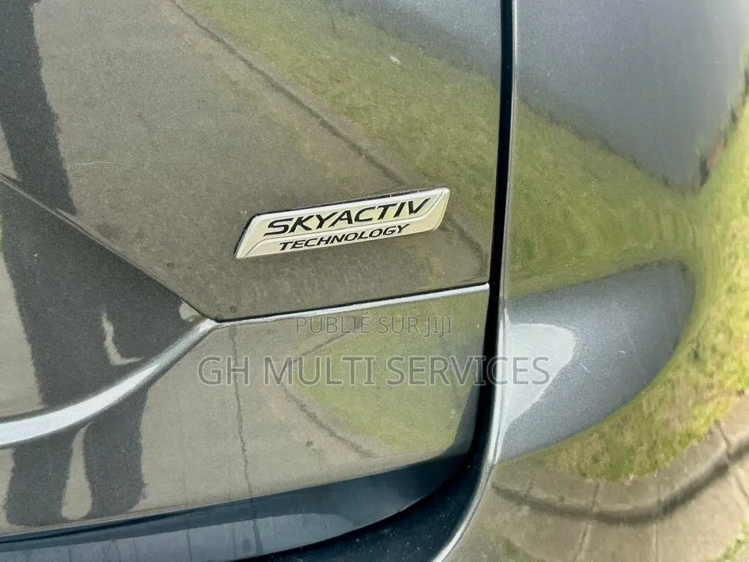Mazda CX-5 Sport FWD 2020 Gris
