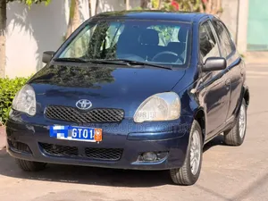 Toyota Yaris 2003 Bleu