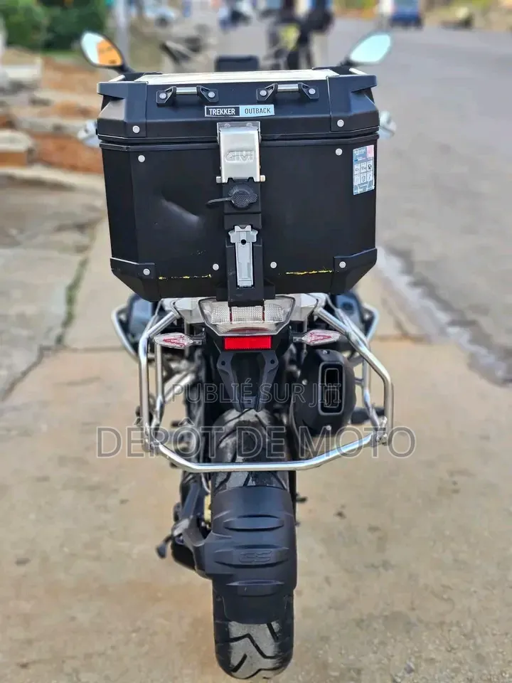Nouveau BMW R1250GS 2024 Noir