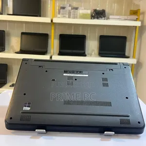 Ordinateur portable Dell Latitude 3350 4GB Intel Core 2 Duo SSD 128GB