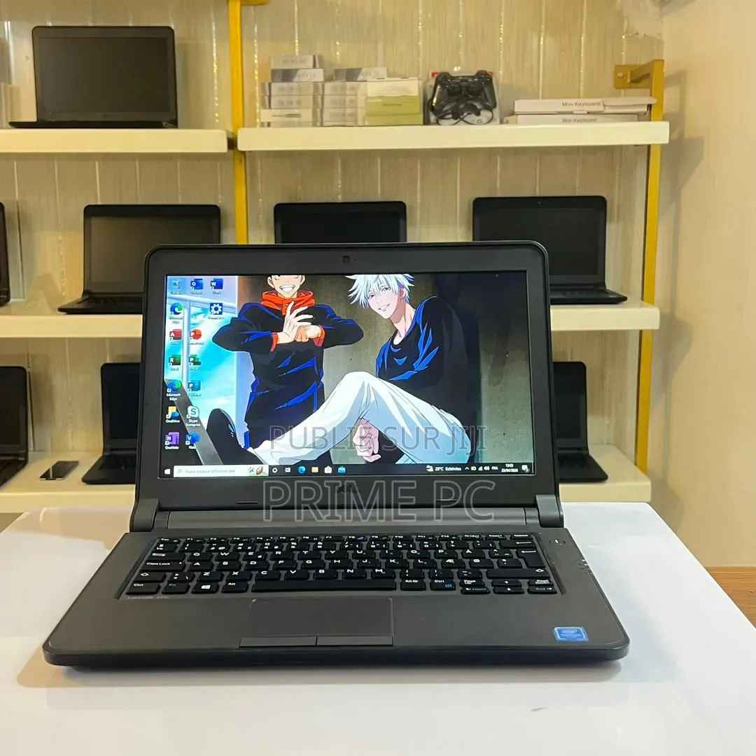 Ordinateur portable Dell Latitude 3350 4GB Intel Core 2 Duo SSD 128GB