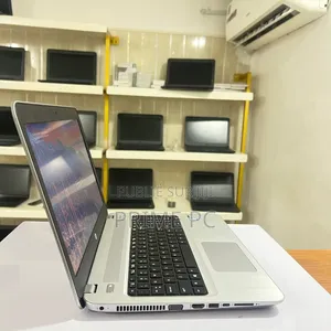 Ordinateur portable HP ProBook 450 G4 8GB Intel Core i5 SSD 256GB