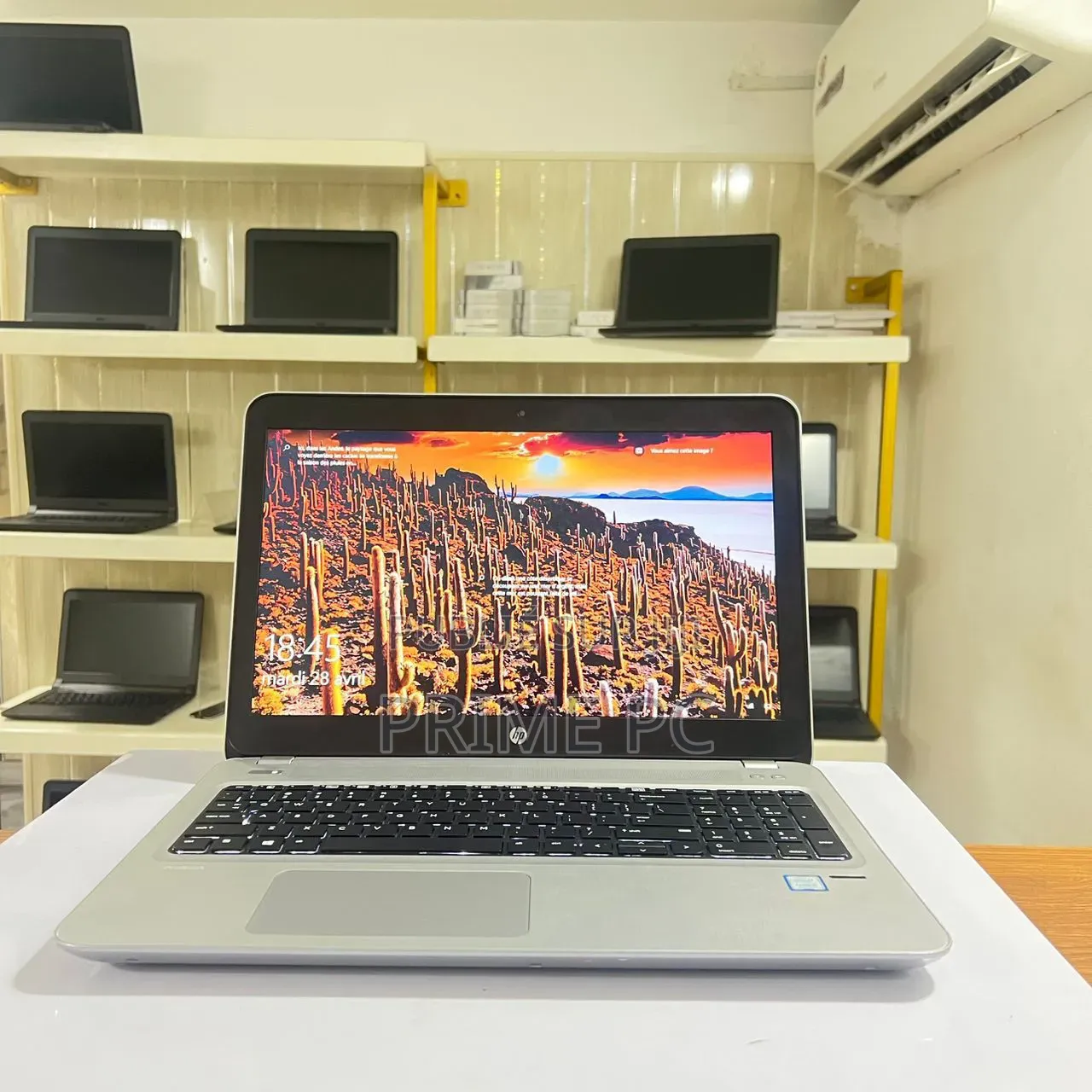 Ordinateur portable HP ProBook 450 G4 8GB Intel Core i5 SSD 256GB
