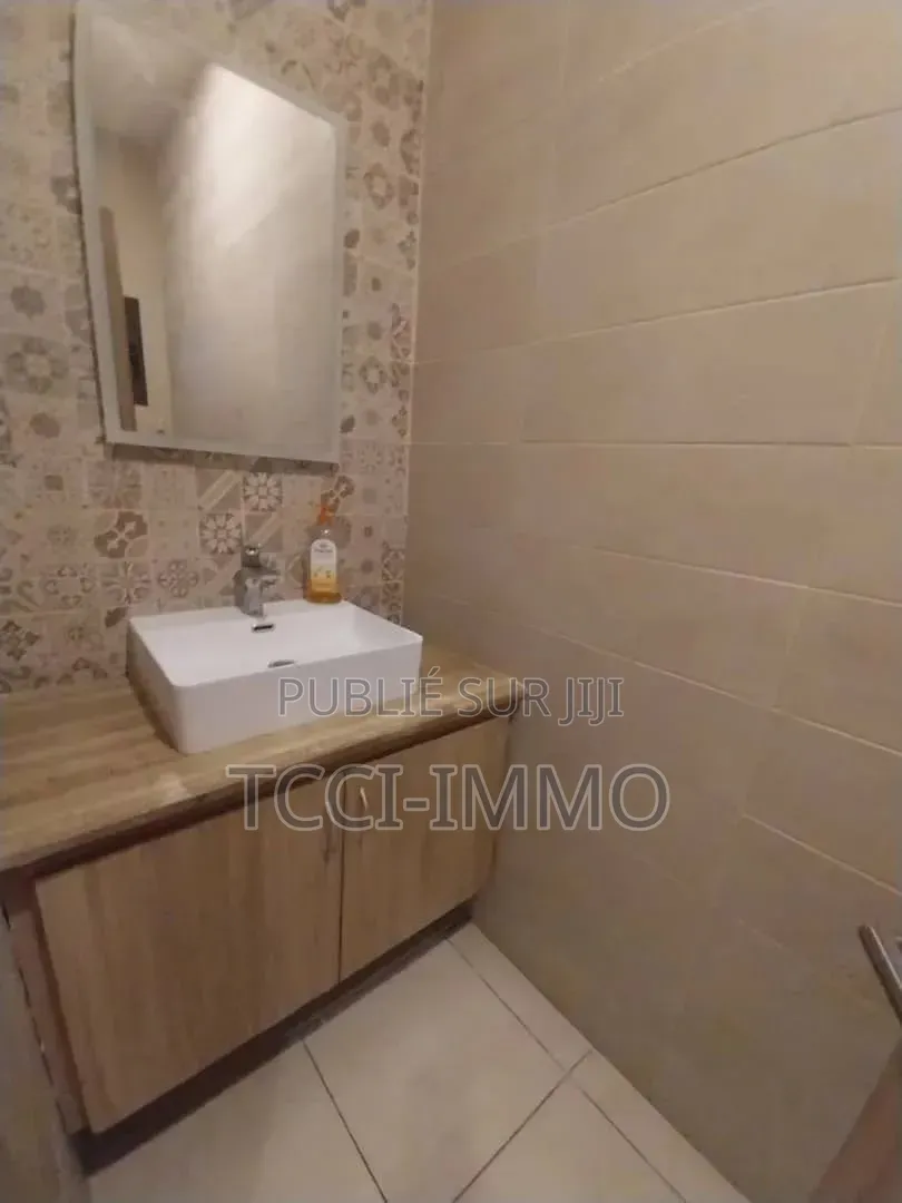 9chbre Duplex dans Tcci Sarl, Cocody à Vendre