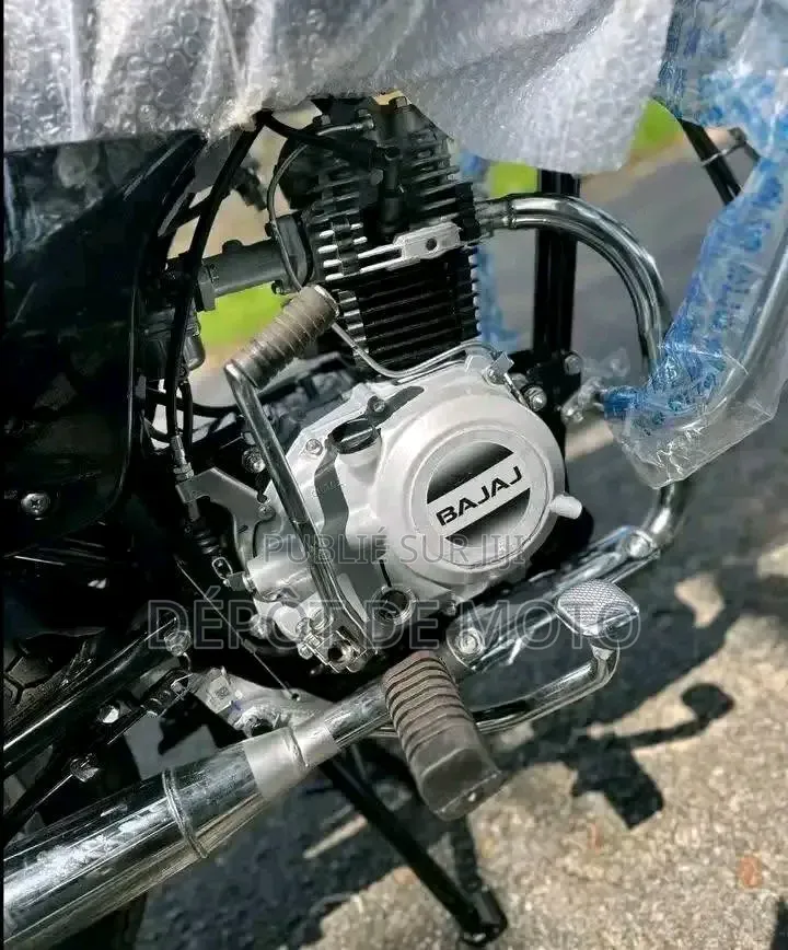 Nouveau TVS HLX 125 2024 Noir