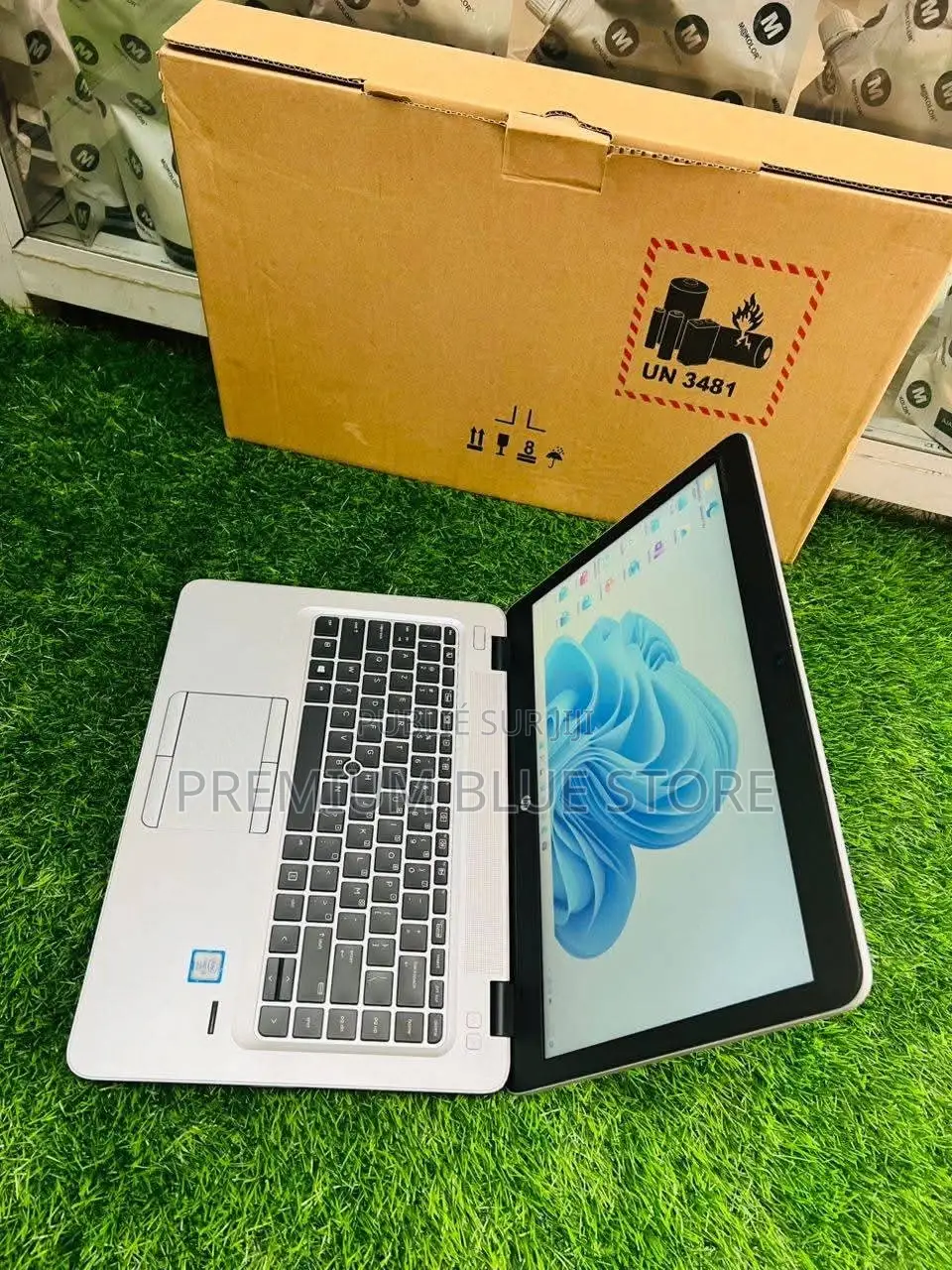 Nouveau HP EliteBook 840 G3 16GB Intel Core i5 SSD 512GB