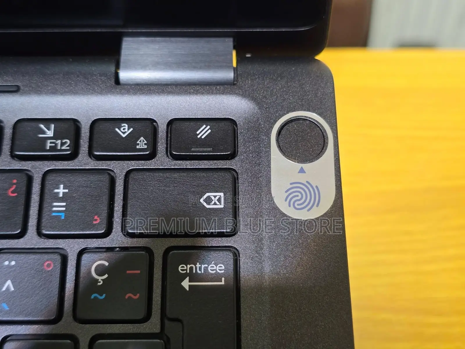 Nouveau Dell Latitude 5300 16GB Intel Core i5 SSD 256GB