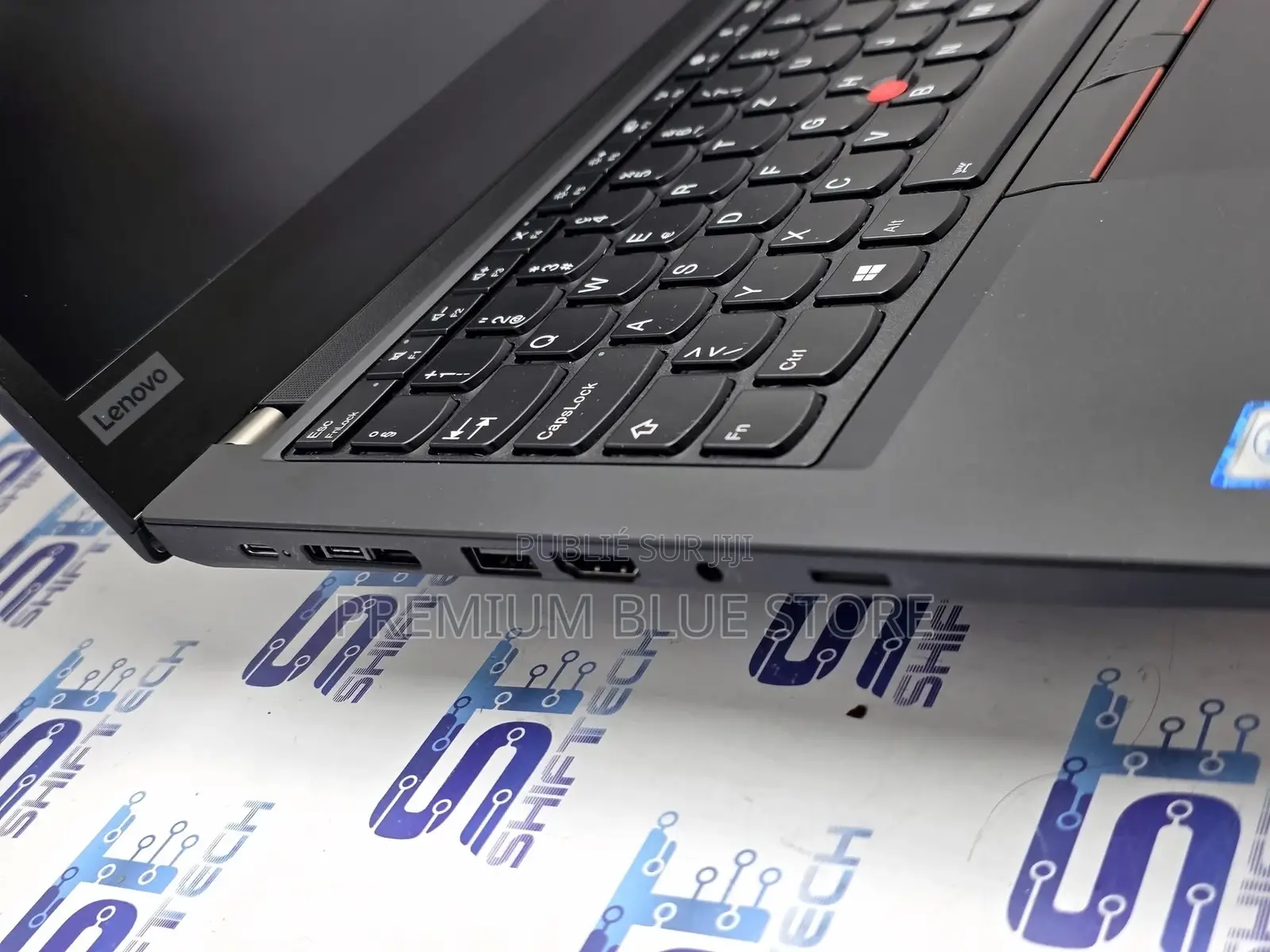 Nouveau Ordinateur portable Lenovo ThinkPad T490s 16GB Intel SSD 256GB