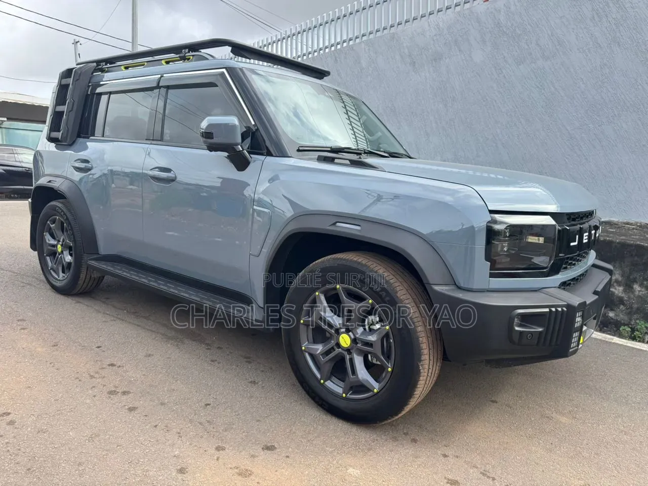 Jetour T2 1.5 Hybrid AWD 2025 Blanc cassé