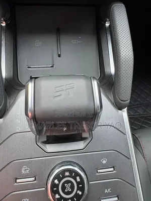 Jetour T2 1.5 Hybrid AWD 2025 Blanc cassé