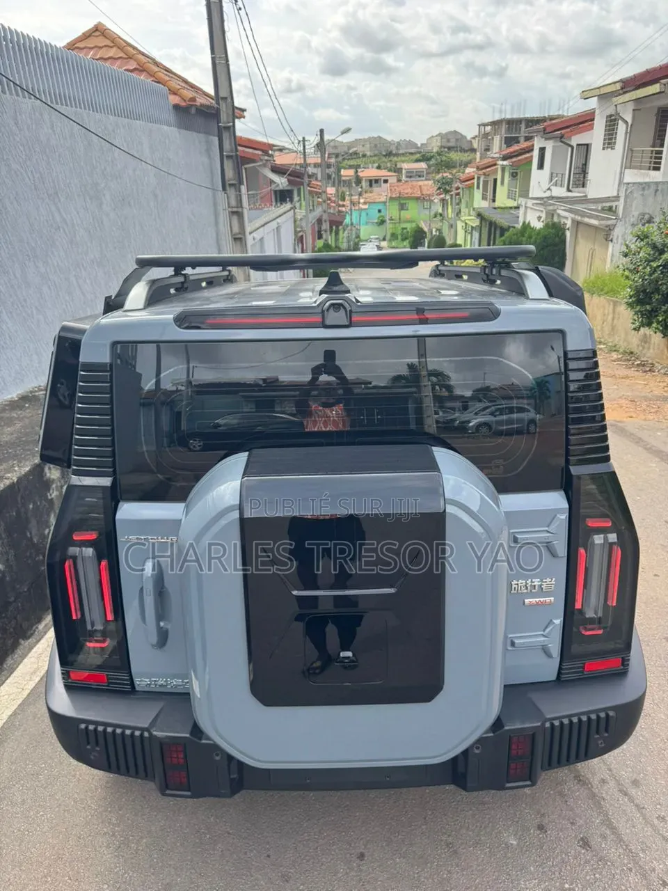 Jetour T2 1.5 Hybrid AWD 2025 Blanc cassé