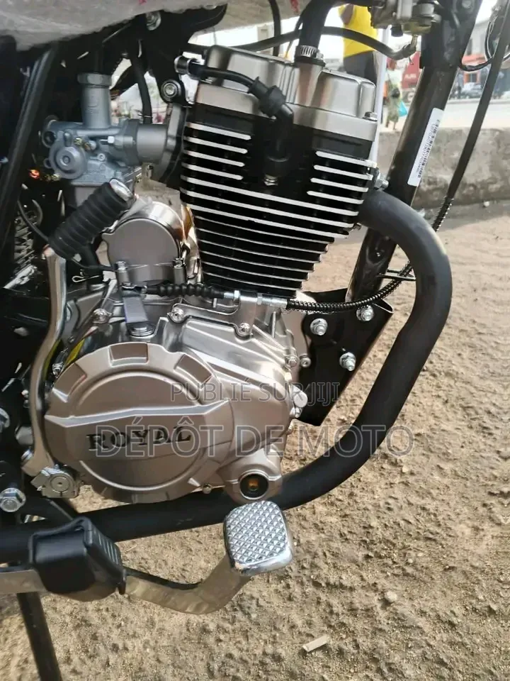 Nouveau Royal RY125 2025 Noir