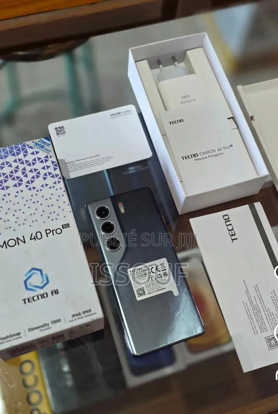 Nouveau Tecno Camon 40 Pro 4G 256 GB Autre