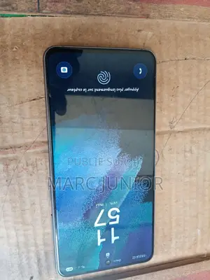 Samsung Galaxy S21 FE 5G 128 GB Gris