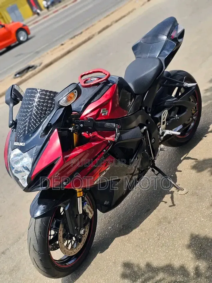 Nouveau Suzuki GSX-R 2022 Rouge