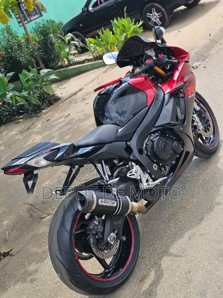 Nouveau Suzuki GSX-R 2022 Rouge