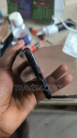 Nouveau Samsung Galaxy A50 64 GB Noir