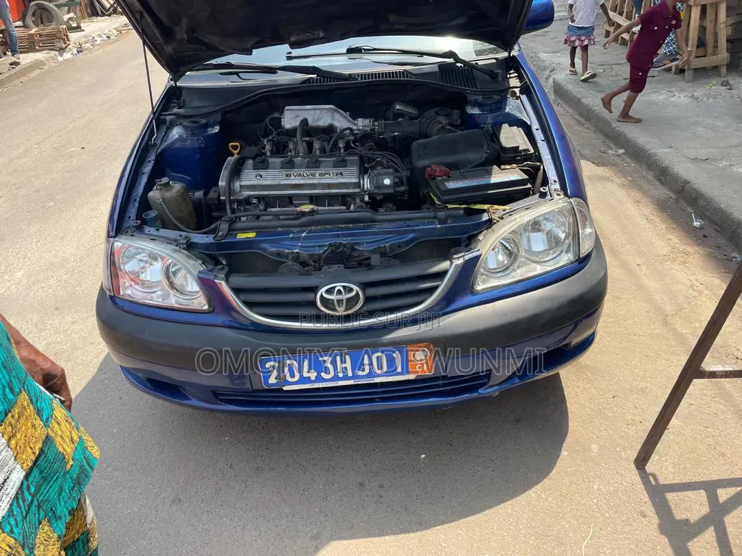 Toyota Corolla 2002 Bleu