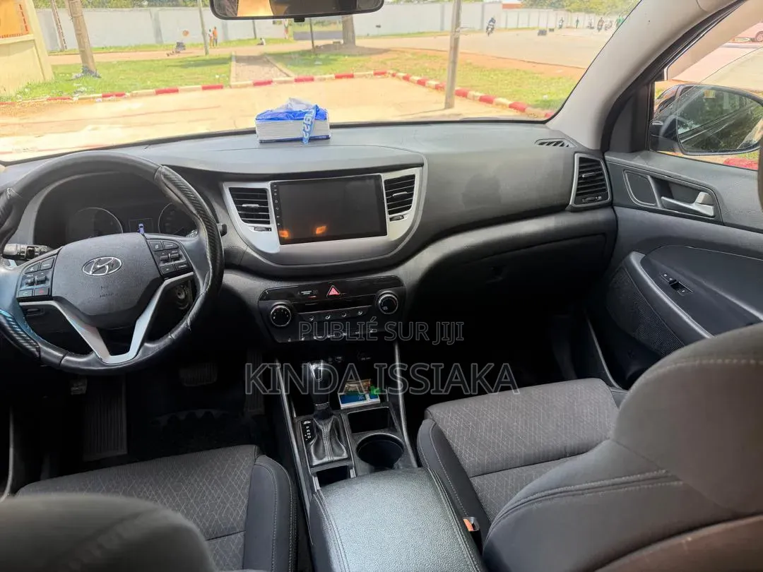 Hyundai Tucson 2018 Gris
