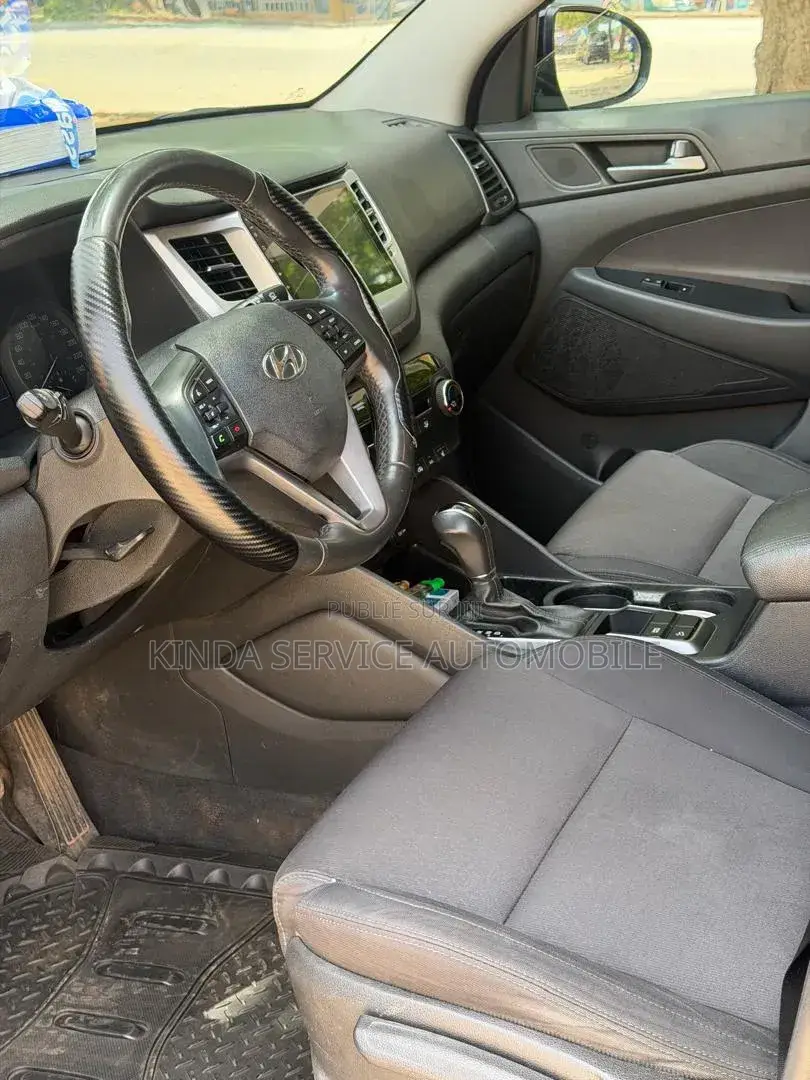 Hyundai Tucson 2018 Gris