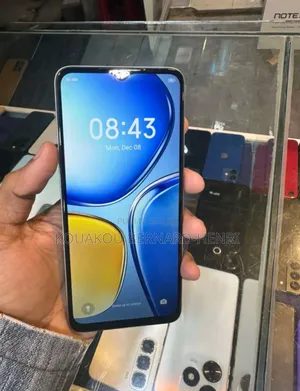 Nouveau Itel A90 128 GB Blanc