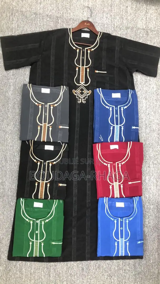 Boubou Élégance Simple Pour Tous Les Jours Et Les Grandes Occasions."