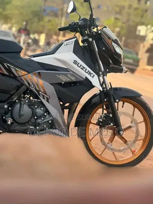 Nouveau Suzuki Autre 2026 Gris