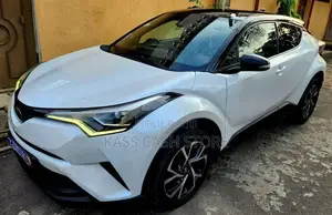 Toyota C-HR 2019 Blanc