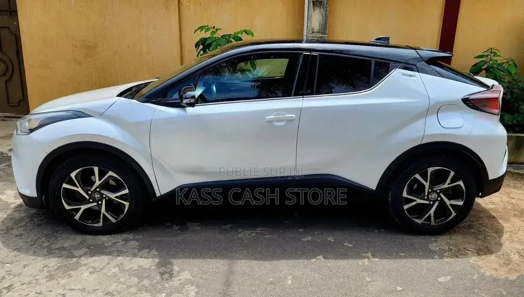 Toyota C-HR 2019 Blanc