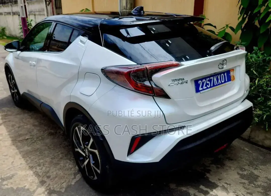 Toyota C-HR 2019 Blanc
