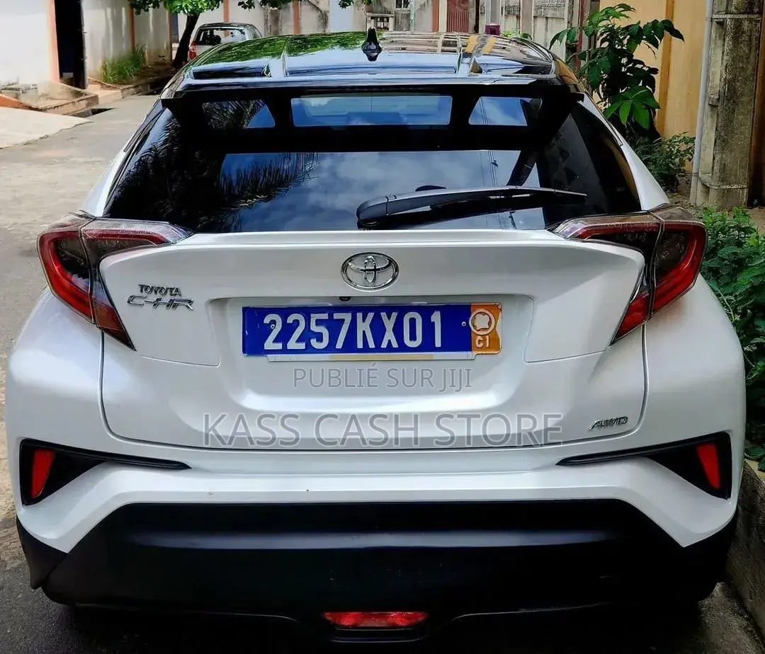 Toyota C-HR 2019 Blanc