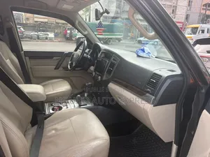 Mitsubishi Pajero 2021 Noir
