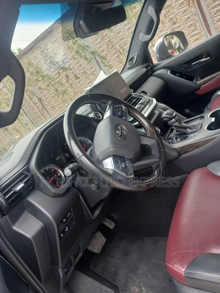 Toyota Land Cruiser Prado 2025 Noir