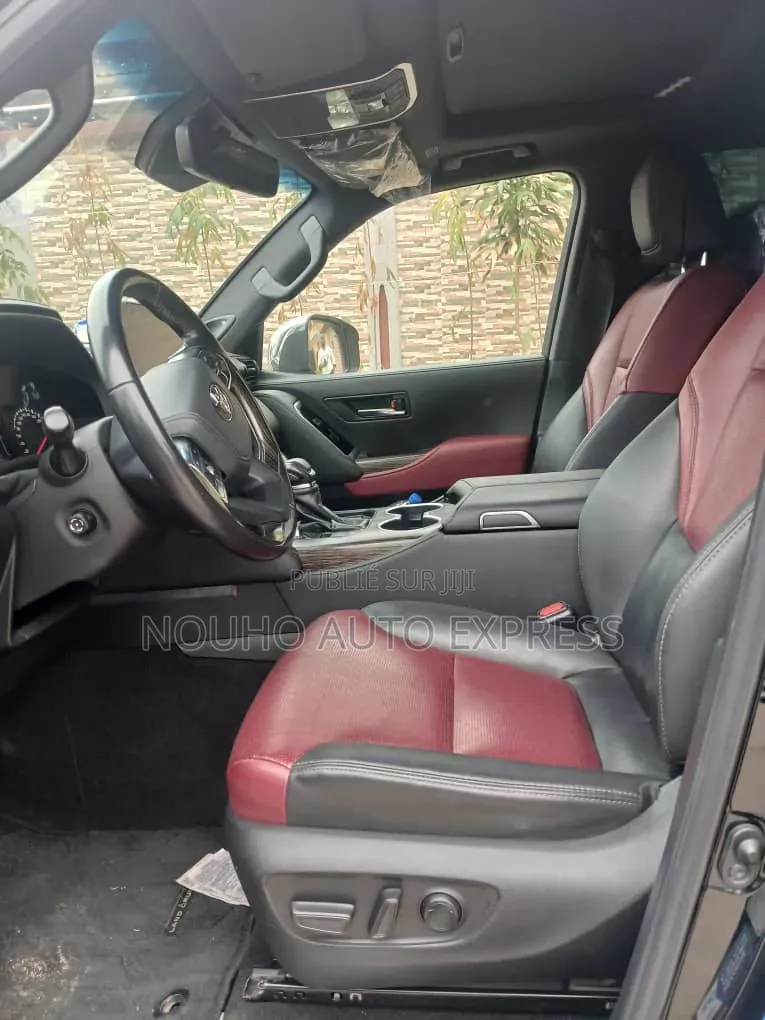 Toyota Land Cruiser Prado 2025 Noir