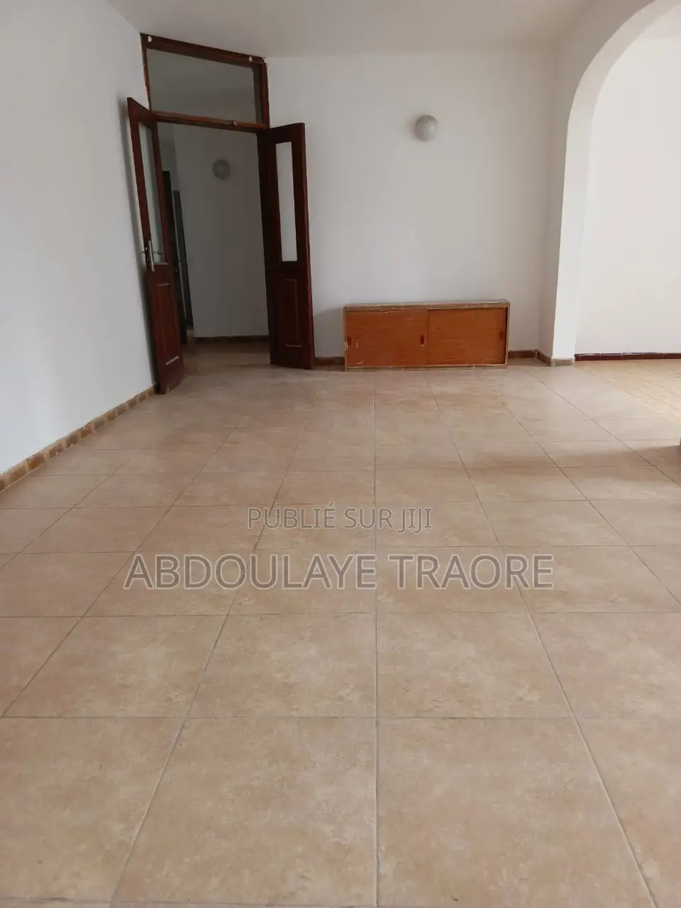 4chbre Appartement dans Cocody à Vendre