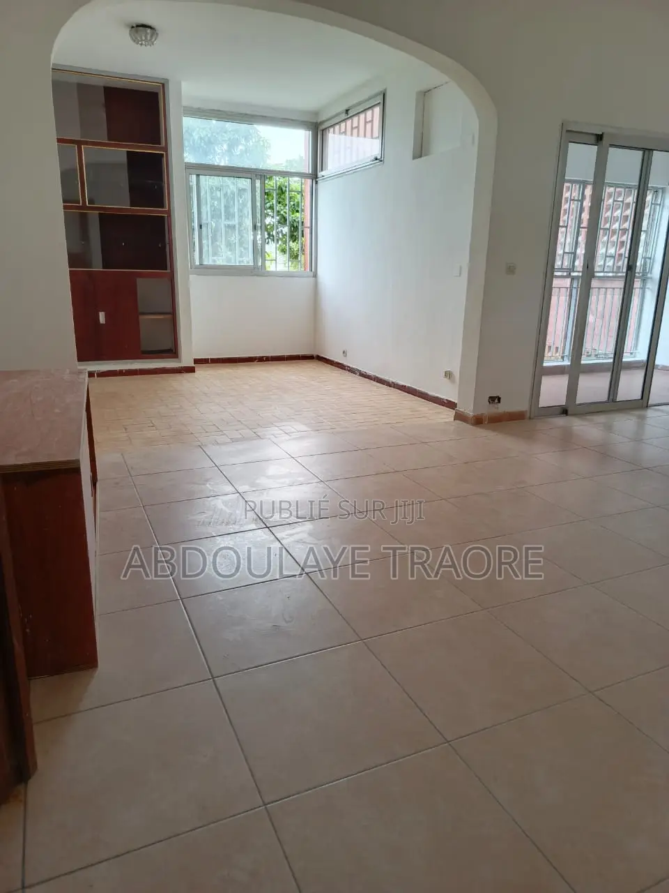 4chbre Appartement dans Cocody à Vendre
