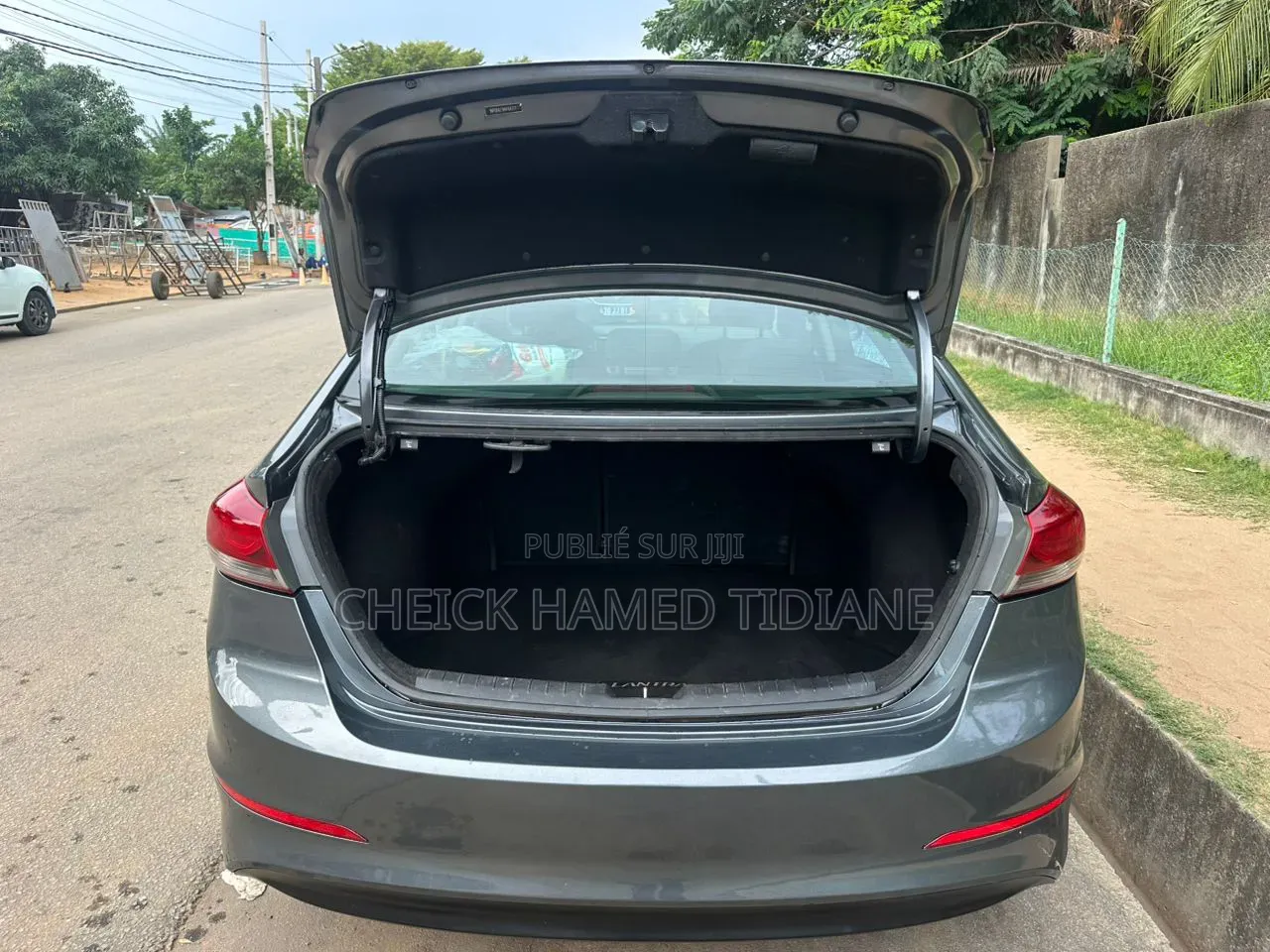 Hyundai Elantra 2017 Gris