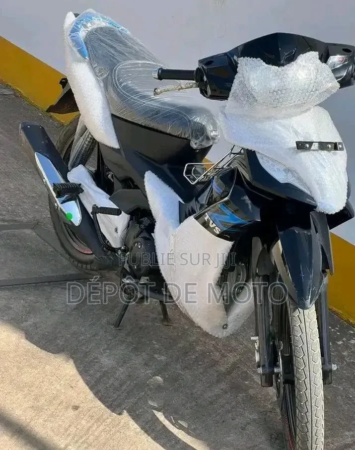 Nouveau TVS Rockz 125 2025 Bleu