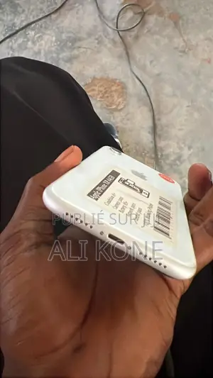 Nouveau Apple iPhone XR 128 GB Blanc