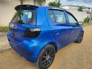 Toyota Yaris 2003 Bleu