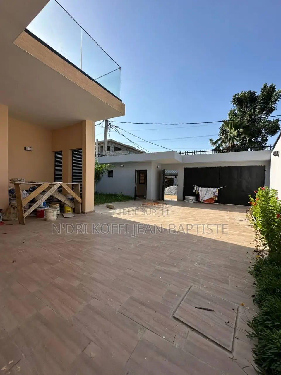 4chbre Duplex dans Jean Baptiste, Cocody à Louer