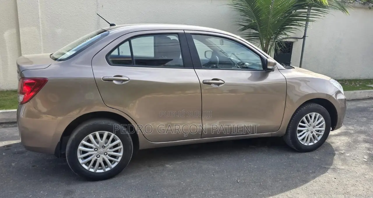 Suzuki Dzire 2023 Marron