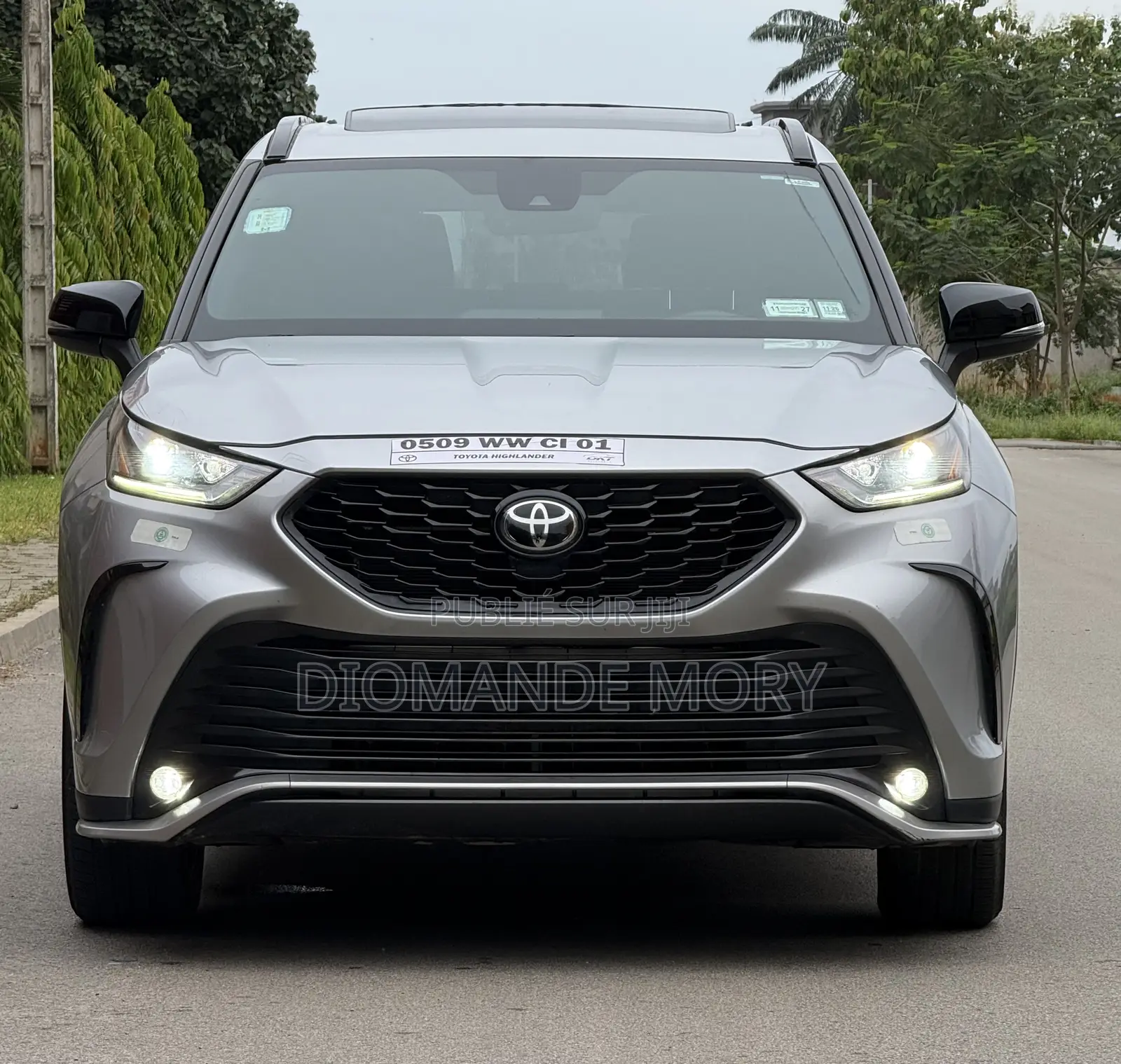 Toyota Highlander Limited AWD 2023 Gris