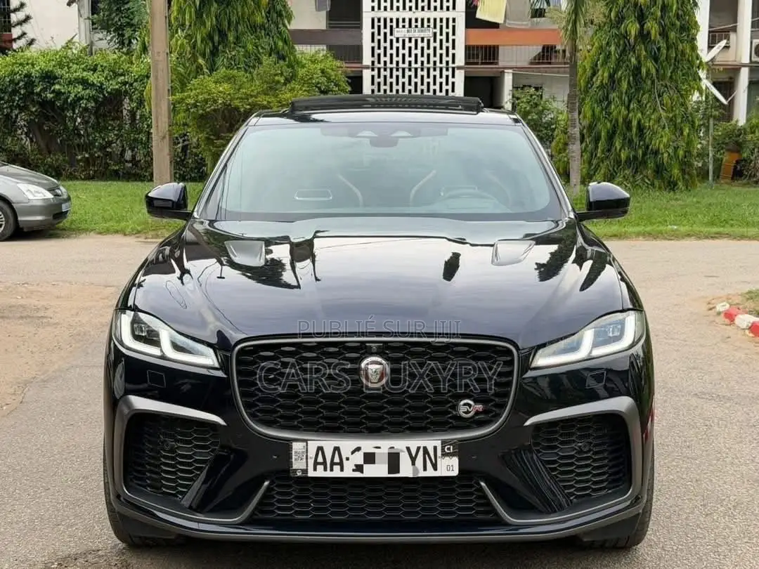 Jaguar F-Pace SVR AWD 2023 Noir