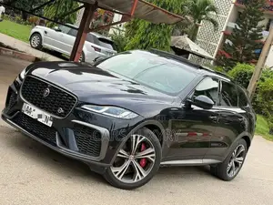 Jaguar F-Pace SVR AWD 2023 Noir