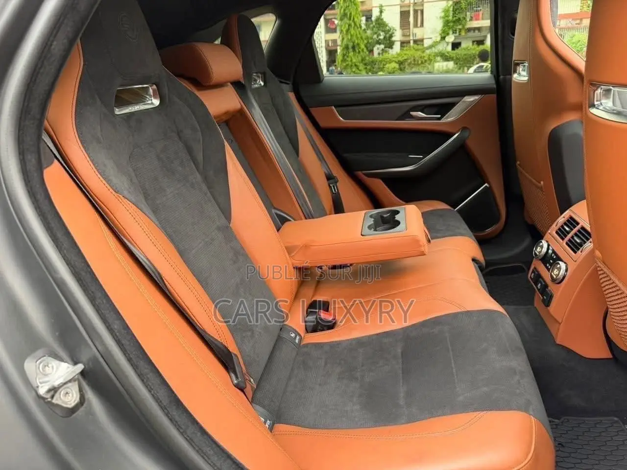 Jaguar F-Pace SVR AWD 2023 Noir