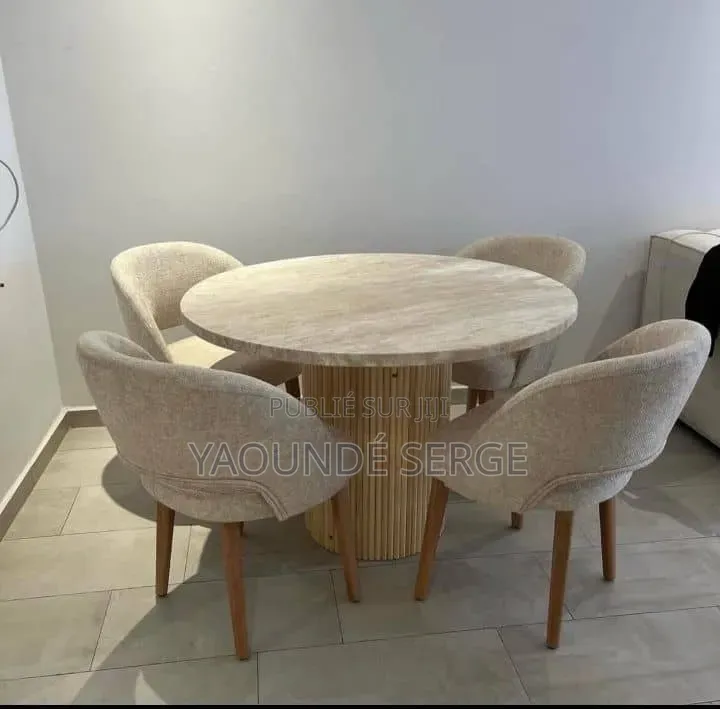 Table Avec Chaise