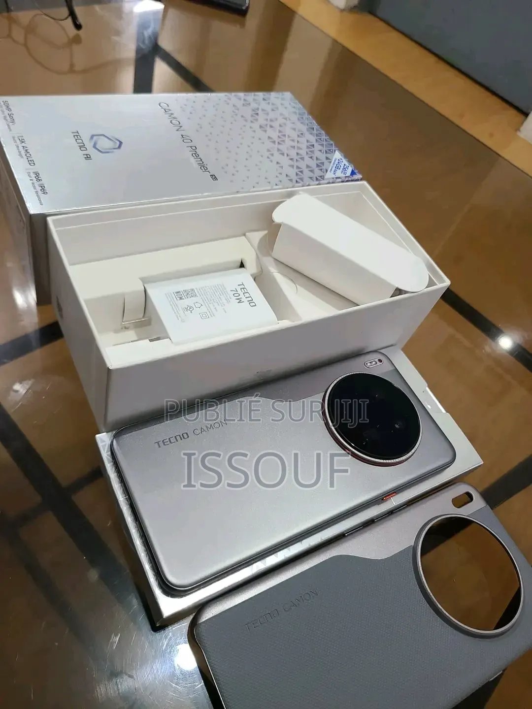Nouveau Tecno Camon 40 Premier 256 GB Autre